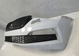 Skoda scala zderzak przód grill przedni pod radar nr 6 6