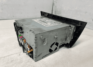Radio czytnik nawigacja navi mercedes W204 A2049003914 7