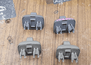 Uchwyt 8E0857563 Mocowanie Słonecznik Haczyk Podsufitka PlatinHell Aqua Osłona Słoneczna Daszek AUDI A4 B6 B7 2