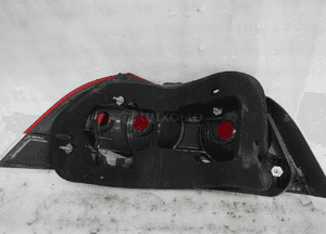 Volvo C70 lampa tylna prawa 4