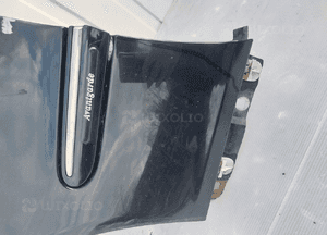 Błotnik lewy przód mercedes W203 3
