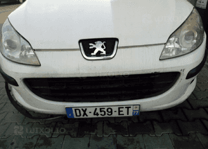 Peugeot 407 zderzak przod  przedni halogen 2