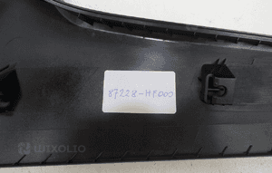 Spoiler klapy bagażnika prawy tył hyundai kona 23- 5