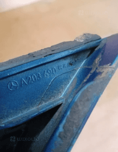 Listwa ozdobna błotnika prawy tył Mercedes C-Klasa W203 A2036905462 3