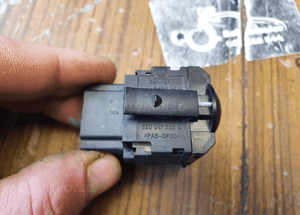 Przelacznik 6X0941333A Pokretlo Regulacja Wysokosci Swiatel VW Lupo Polo III 3 7