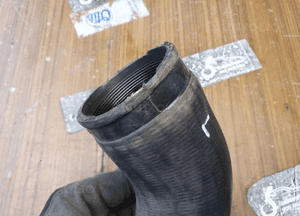 Rura Przewód Waz Intercooler Turbiny Turbo 2.0 TDI VW Transporter T5 Lift Caravella Multivan 8