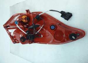 Citroen C4 2 ii sedan lampa prawy tył prawa 5 pin 9
