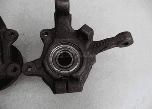 Zwrotnica piasta przód prawa Kangoo I 1,5 DCI 23 frezy 4