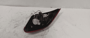 Lampa prawa w klape opel corsa e 2