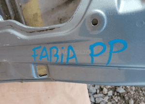 Drzwi prawy przód przednie prawe Skoda Fabia I 9151 6