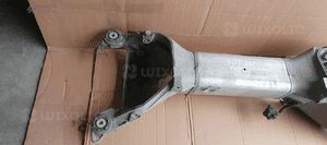 Wózek sanki belka tył tylna Peugeot 407 9640718610 9640718710 2