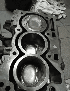 blok silnika  yaris aygo  1kr-b52 3