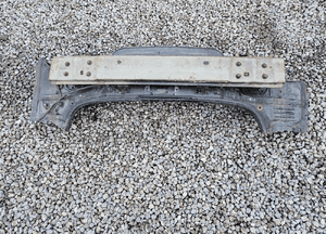 toyota AURIS II kombi 12-18 belka podłoga pas tylny 2