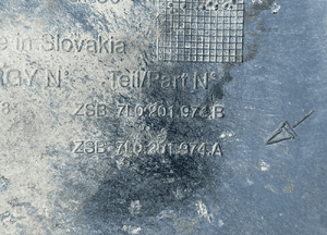 OSŁONA płyta podwozia baku zbiornika paliwa Porsche Cayenne 958 7L0201974 7