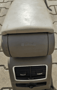 Audi A6 C6 podłokietnik 2