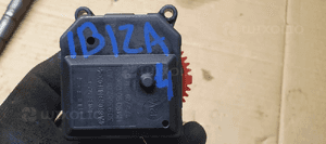 Silniczek klap nagrzewnicy Seat Ibiza IV 6J 6