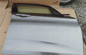 Bmw F45 drzwi prawe przednie C08 1