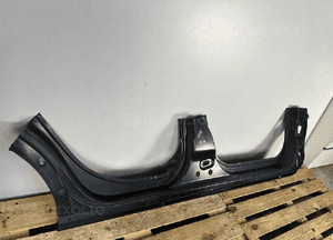 Prog slupek prawy rama renault captur i 1 2013- 764608347R nowka orginalny 3