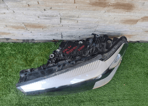 Lampa led bmw 5 G30 G31 8499111 2