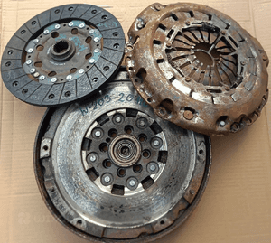 Mercedes W203 C 2.0 1.8  kolo dwumasowe sprzeglo tarcza docisk 1