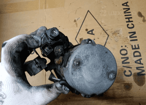 Rozrusznik starter silnika BMW M5 G30 F90 4.4 V8 8657337 4