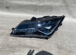 Seat leon 3 lift 5F1 full led lampa 16-20 lewa 1