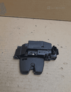 Zamek tylnej klapy tył citroen C4 ii jumpy peugeot 308 3008 3