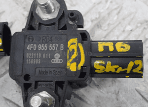 CZUJNIK UDERZENIOWY AUDI A6 4F0955557B DOSTĘPNE 2 SZTUKI 3