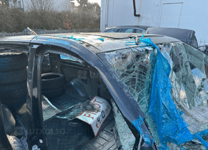 Mercedes 447 long  błotnik tył lewy prawy dach 5