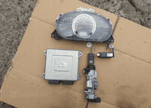 Mazda 5 05-10 CR 2.0 16V Komputer Sterownik LFD7 1