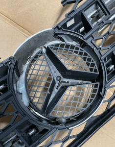 MERCEDES GL X164 atrapa grill  A1648880223 a1648880185 7