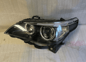 Bmw 5 E60 E61 bixenon lewy nieskrętny 03-07 1