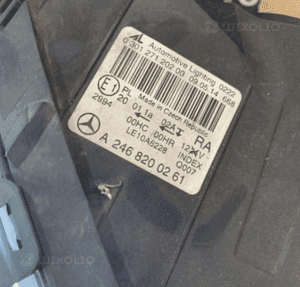 MERCEDES B 246 lampa przednia prawa H7 4