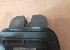 Zamek klapy tył audi A4 B7 nr 8E9827520A 4