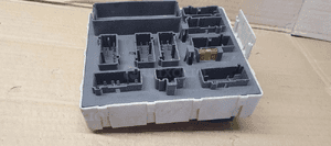 Moduł BSI skrzynka bezpieczników Ford Transit Connect 518774104 4