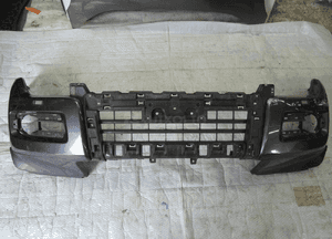 Mitsubishi pajero iv zderzak przedni 1