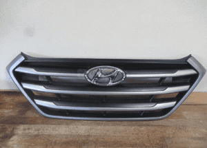 Gril grill atrapa hyundai tucson iii 3 2015- 1
