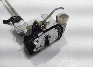 Zamek drzwi lewy przód przedni kia rio iii 6 pin 2011-2017 europa 6