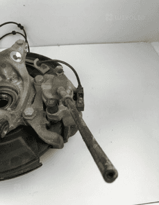 ZWROTNICA PIASTA ZACISK PRAWY TYŁ MERCEDES W212 LF 4