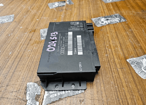 Moduł 8E0959433AD Komfortu Sterownik Komputer Audi A4 S4 B6 B7 9