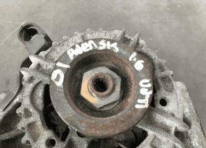 Alternator Toyota Avensis Corolla 0124315024 3