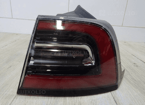 Tesla model 3 lampa prawa tył tylna 1077400 2
