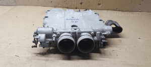 Kolektor ssący przepustnica Opel Omega B FL 2.5 V6 90411870 2