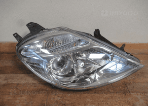 Lampa przednia przód prawa citroen C8 2002- 1