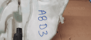 Zbiorniczek płynu spryskiwaczy pompki Audi A8 D3 4E0955453H 4E0955453J 7