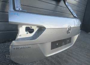 Klapa bagażnika tylna tył vw tiguan ii 2 5NA 2016- 10