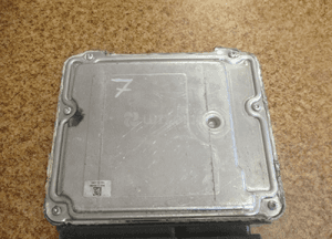 Sterownik silnika opel insignia 2.0 cdti 55573539 3