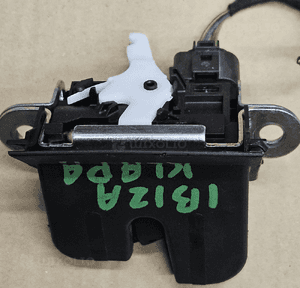 Seat Ibiza 4 IV 6J zamek klapy tył tylnej 2