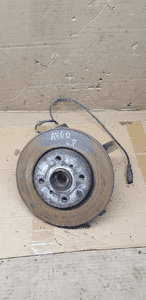 Zwrotnica lewy przód przednia lewa Toyota Aygo 1.0 1