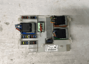 Moduł bsi sterownik volvo V60 S60 V70 XC60 XC70 31327996AA 1